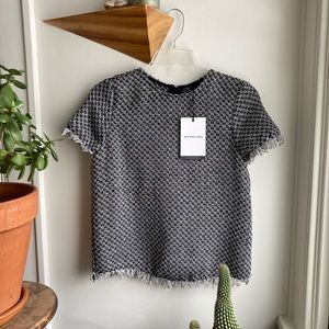 Short sleeve textured top